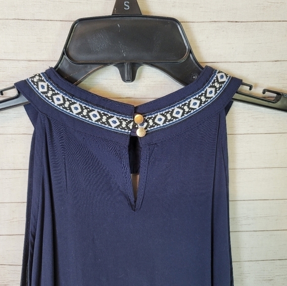 SOLITAIRE NAVY BLUE EMBROIDERED HALTER BLOUSE, SZ LARGE - Picture 3 of 8